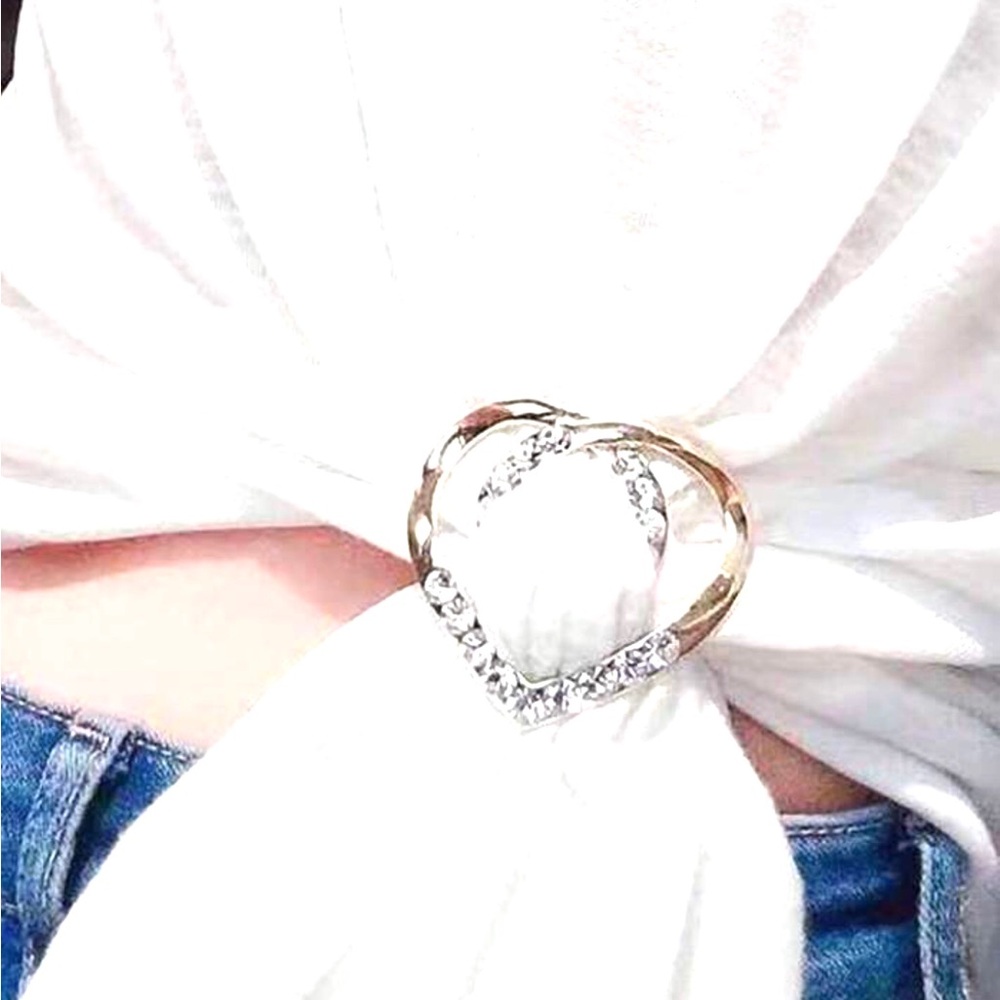 Gold and Silver Heart-Shaped Brooch. New